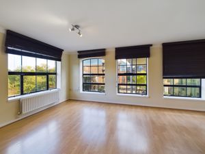 Open plan living room c- click for photo gallery